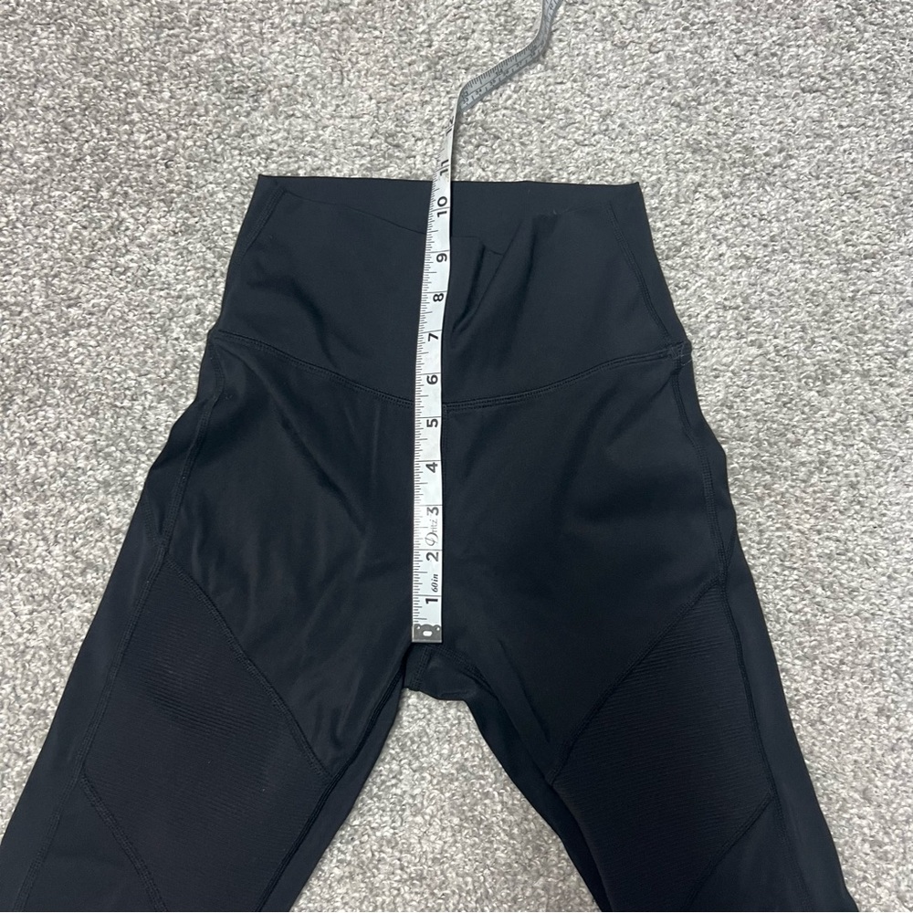 Zyia Active Leggings Women’s 2 Black Ribbed High Rise Capri Crop Workout Pants - Picture 5 of 8